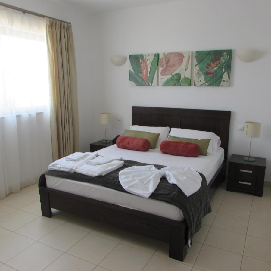 Tortuga Beach Village Private Apartments And Villas For Rent Santa Maria Kültér fotó